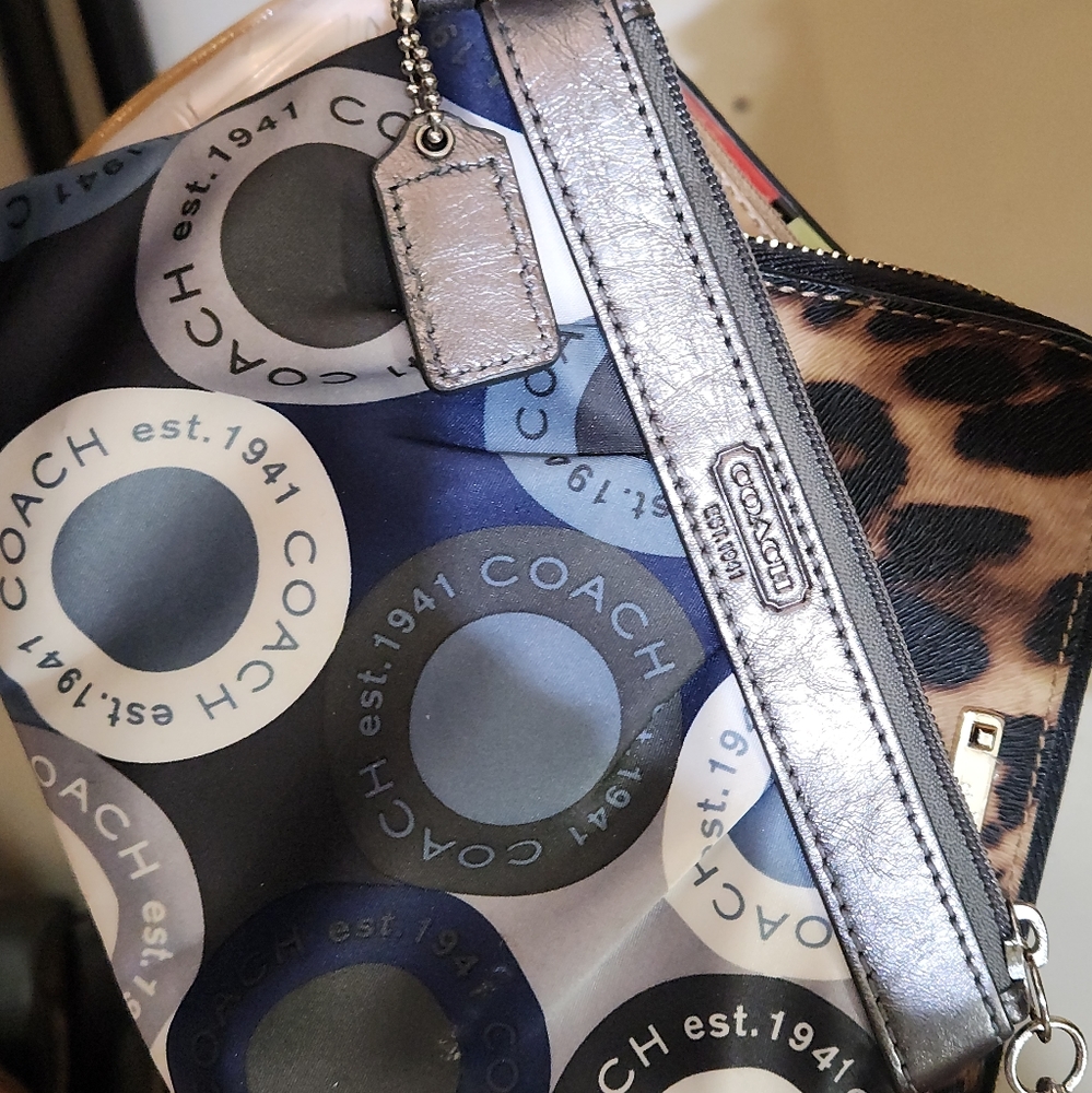 Coach wristlet - blue